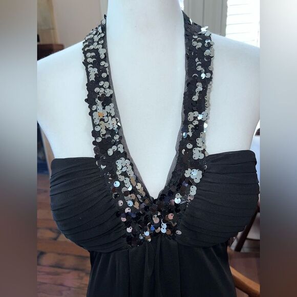 Elegant Black Sequin Halter Chiffon Gown Maxi Formal Mermaid Sz10 NWT Betsy Adam - Picture 9 of 15